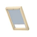 Roleta zaciemniająca do okna dachowego 78x140 cm błękitna z białą ramą Velux