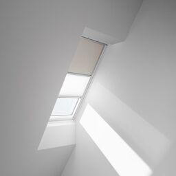 Roleta zaciemniająca do okna dachowego DFD MK06 1085S Beżowa 78 x 118 cm Velux